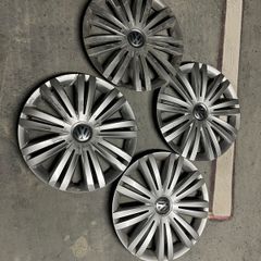 VW 16 inch hub cap
