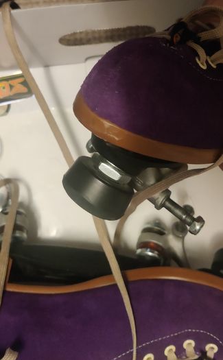 Moxi Lolly roller skates