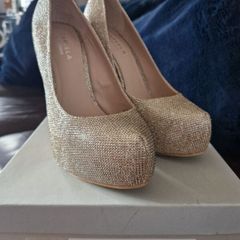 carvela bronze
