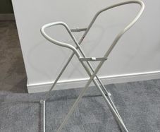 Shnuggle New Folding Bath Stand