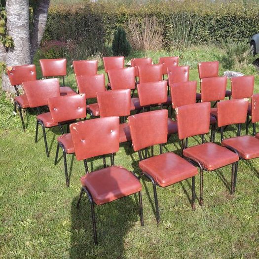 metal framed chairs