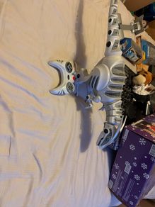 WowWee Roboraptor Robot Dinosaur with Remote Control 2005 Retro Robotic Raptor