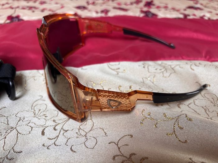 Spatz Shield Photochromic Sunglasses