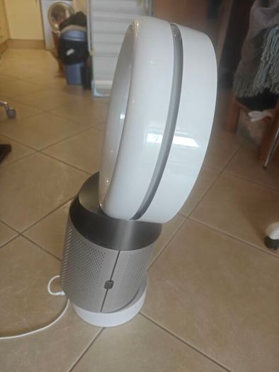 Dyson Pure Cool DP04 Air Purifier Fan App Controlled  83% Filters