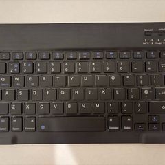 iPad Bluetooth keyboard