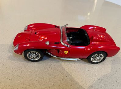Ferrari 250 Testarossa 1/18 Burago