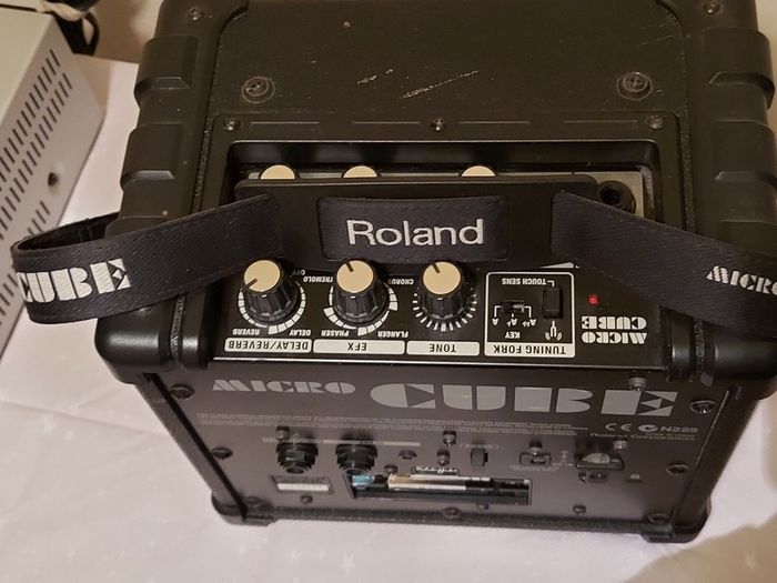 Roland Micro Cube Guitar Amplifier, in excellent condition