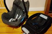 Maxi Cosi baby car seat
