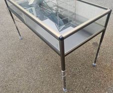 Display case