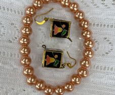 Earrings/Bracelet