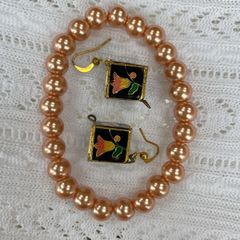 Earrings/Bracelet