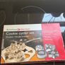Baking & Kitchen - cake moulds, cake pop moulds, donut maker, cookie cutter sets, french fry cutter Image 7