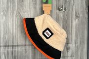 BNWT Bucket Hat