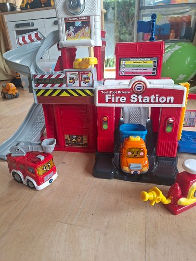 Vtech Toot Toot drivers Fire Station