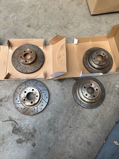 subaru Impreza brake discs