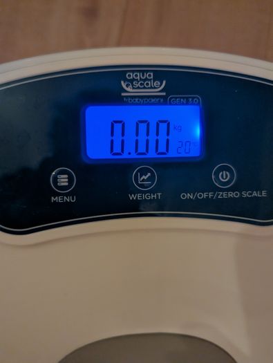 Aquascale Digital Baby Bath with Scales & Thermometer