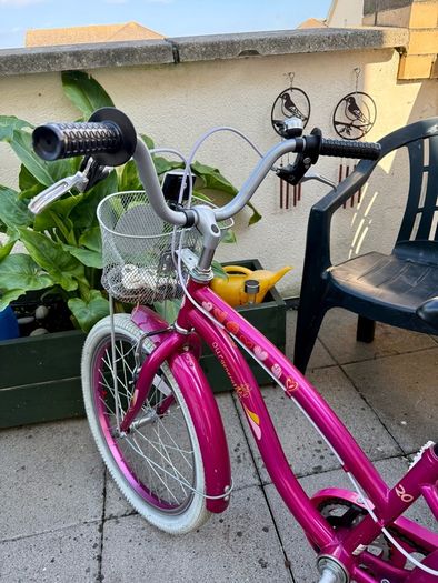 Girls Bike