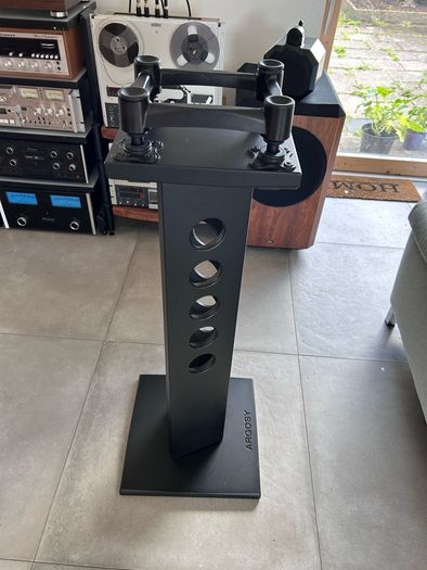 argosy speaker stands