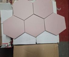 5.16m2 Rosy Hex tiles 6x7