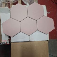 5.16m2 Rosy Hex tiles 6x7