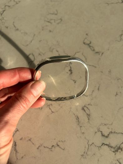Vintage Mexican solid silver bangle, malachite inlay