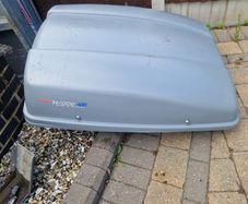 Large lockable Roofbox with keys