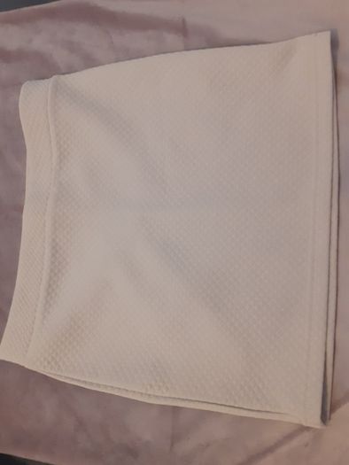 Beige skirt (Stradivarius M)