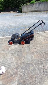 lawnmower