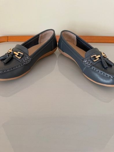 Jo and Joe women flat shoes size UK4