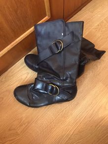 Boots women's size 5