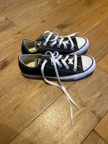 All Star - leather/ black/size 4