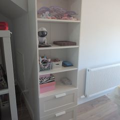 Storage cabinet