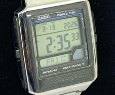 Vintage Casio Wave Ceptor Multiband 5 watch