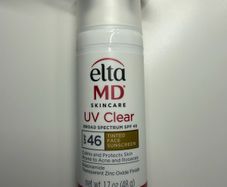 Elta md uv clear tinted spf