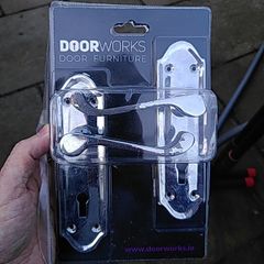 Door handles