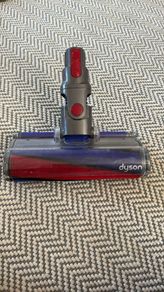 Dyson soft head roller V11