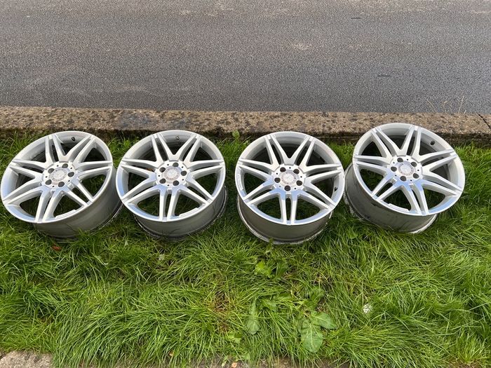 Mercedes Alloys 19" A2124014502 A2124014602
