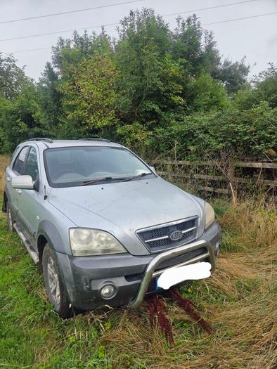kia sorento breaking