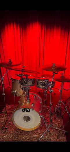 Dw Collectors Series Maple Drum Kit
