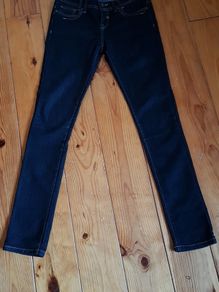 Size 8 Dark Blue Jeans