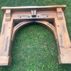 Heavy mantle piece