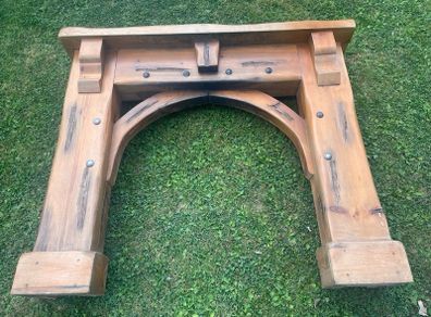 Heavy mantle piece
