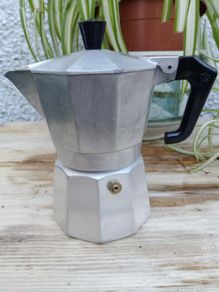 Italian coffee maker, Moka pot, coffee maker, Pezzetti coffee pot