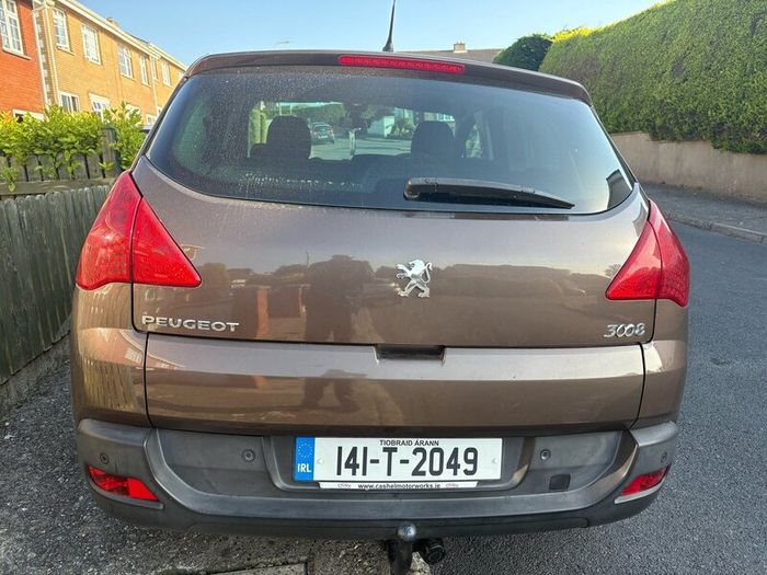Selling Peugeot 3008