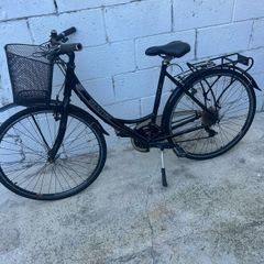 BENTINI ladies bike every thing works in good condition