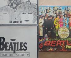 Beatles 4 CD Lot