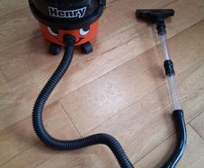Toy Henry hoover