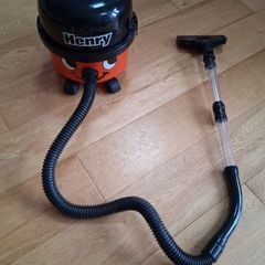 Toy Henry hoover