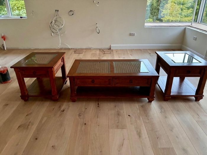 coffee table and matching side/lamp tables.