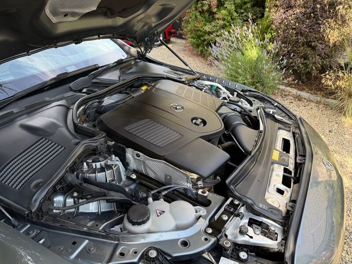 2023 Mercedes C200e AMG  Premium Plus Pan Roof